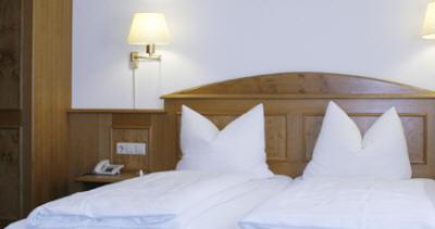 фото отеля Hotel-Restaurant-Weinkeller Pfalzer Hof