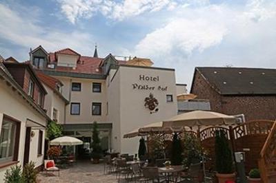 фото отеля Hotel-Restaurant-Weinkeller Pfalzer Hof