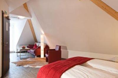 фото отеля Hotel-Restaurant-Weinkeller Pfalzer Hof