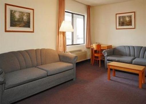 фото отеля Rodeway Inn & Suites Colorado Springs