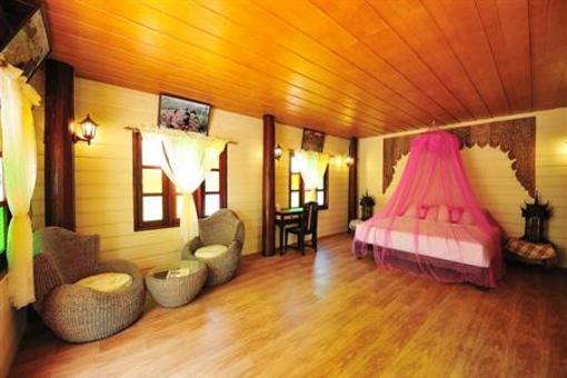 фото отеля Buadara Chumphon Resort
