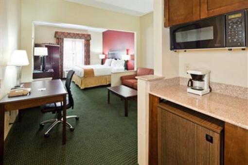 фото отеля Holiday Inn Express Ridgeland