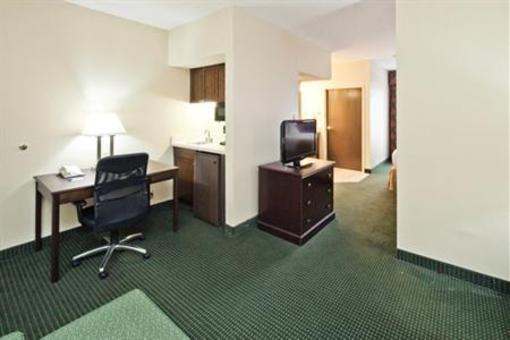 фото отеля Holiday Inn Express Ridgeland