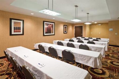 фото отеля Holiday Inn Express Ridgeland