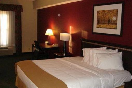 фото отеля Holiday Inn Express Ridgeland