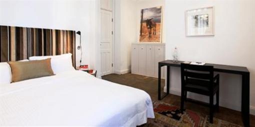 фото отеля Townhouse Tel Aviv