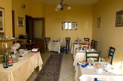 фото отеля Hotel Tavernola Battipaglia