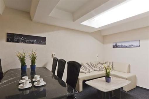 фото отеля Easy Rooms