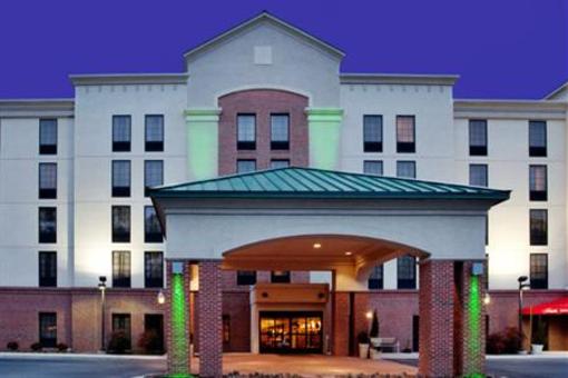 фото отеля Holiday Inn Newport News