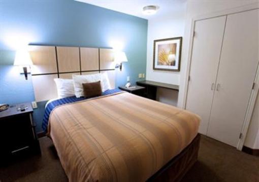 фото отеля Candlewood Suites - Austin Arboretum-Northwest