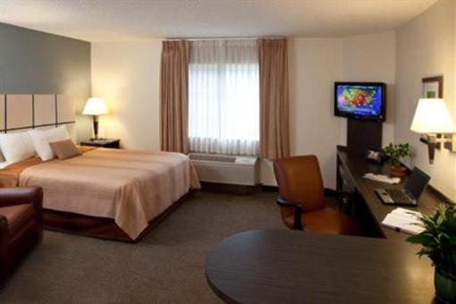 фото отеля Candlewood Suites - Austin Arboretum-Northwest