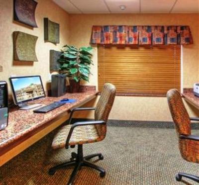 фото отеля Holiday Inn Express Hotel & Suites Las Vegas