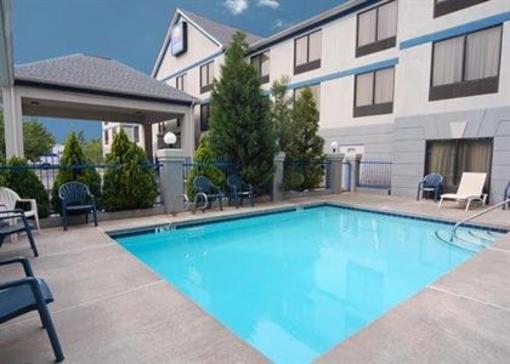 фото отеля Comfort Inn & Suites Peachtree Corners