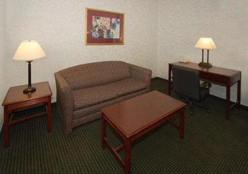 фото отеля Comfort Inn & Suites Peachtree Corners