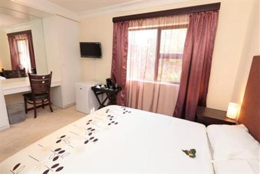 фото отеля 30 on Homestead Guest House and Conferencing