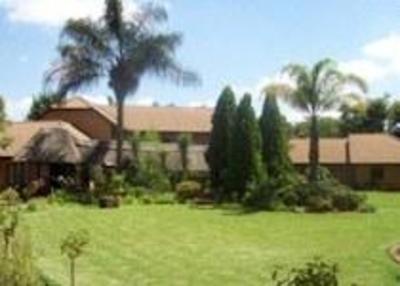 фото отеля Mannah Executive Guestlodge Kempton Park