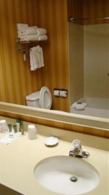 фото отеля BEST WESTERN PLUS Richmond Inn & Suites