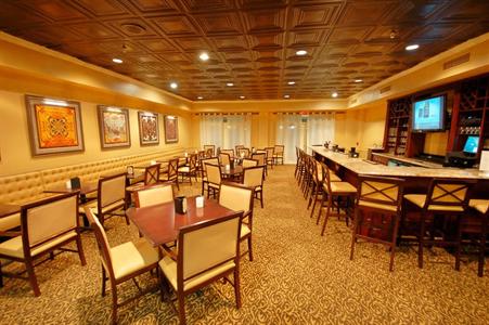 фото отеля BEST WESTERN PLUS Richmond Inn & Suites
