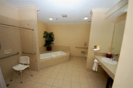 фото отеля BEST WESTERN PLUS Richmond Inn & Suites