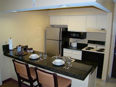 фото отеля BEST WESTERN PLUS Richmond Inn & Suites