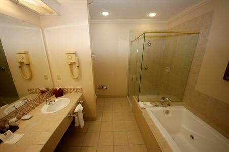 фото отеля BEST WESTERN PLUS Richmond Inn & Suites