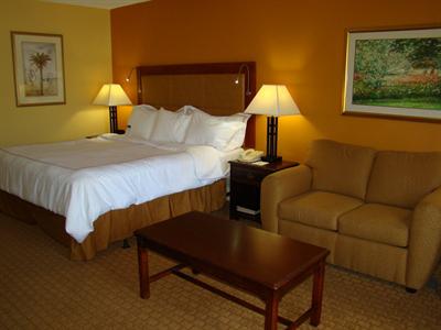 фото отеля BEST WESTERN PLUS Richmond Inn & Suites