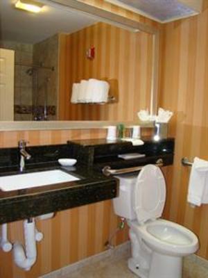 фото отеля BEST WESTERN PLUS Richmond Inn & Suites