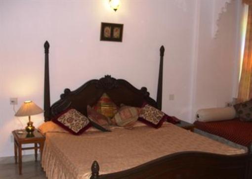 фото отеля Hotel Raj Palace Udaipur