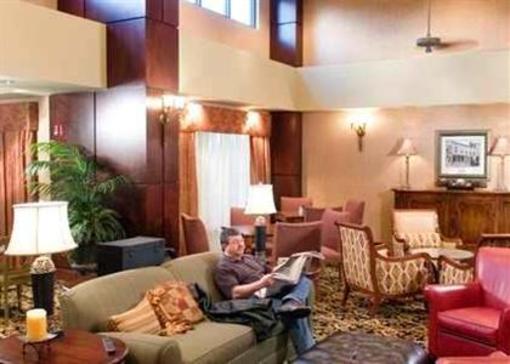 фото отеля Hampton Inn & Suites Mobile Providence Park Airport