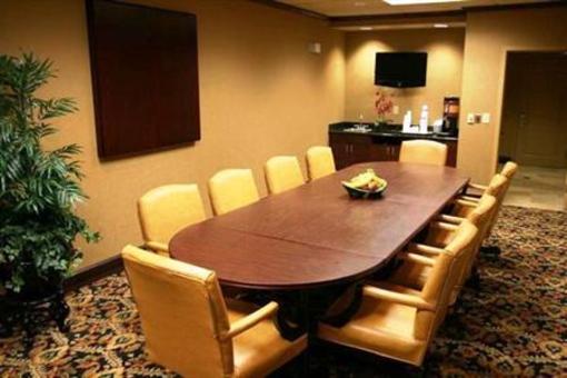 фото отеля Hampton Inn & Suites Mobile Providence Park Airport