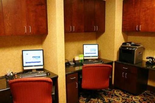 фото отеля Hampton Inn & Suites Mobile Providence Park Airport