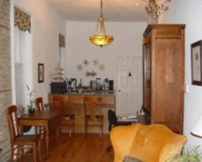 фото отеля House of Two Urns Bed & Breakfast Chicago