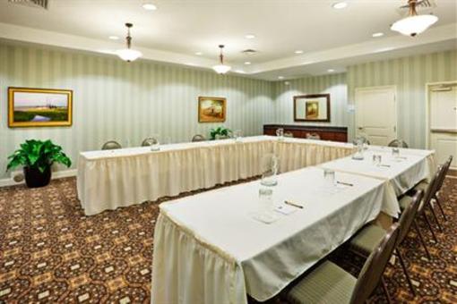 фото отеля Holiday Inn Express Hotel & Suites Mt Pleasant-Charleston