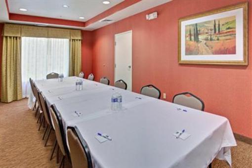 фото отеля Holiday Inn Express Hotel & Suites Corona