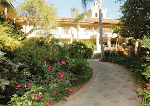 фото отеля Holiday Inn & Suites near Busch Gardens - USF