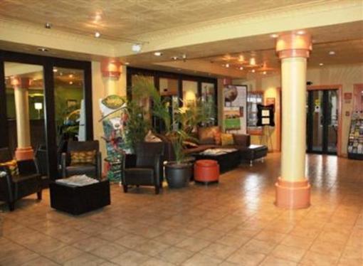 фото отеля Holiday Inn & Suites near Busch Gardens - USF