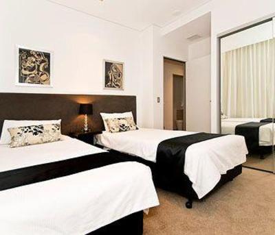 фото отеля Ambience Apartments On Burleigh Beach Gold Coast