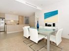 фото отеля Ambience Apartments On Burleigh Beach Gold Coast