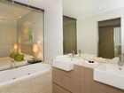 фото отеля Ambience Apartments On Burleigh Beach Gold Coast