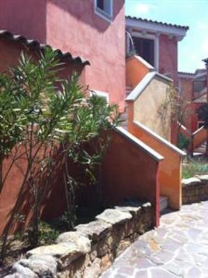 фото отеля Residence Il Girasole Golfo Aranci