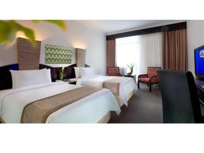 фото отеля Best Western Riverside Malacca Hotel