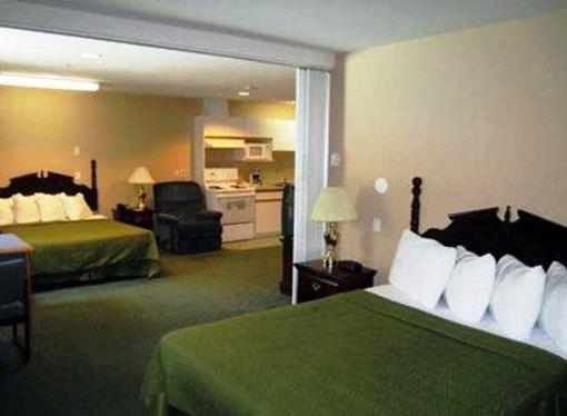 фото отеля Quality Inn Kamloops