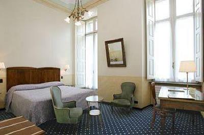 фото отеля Hotel Roma e Rocca Cavour