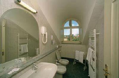 фото отеля Hotel Roma e Rocca Cavour