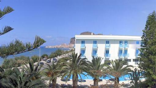 фото отеля Hotel Tourist Cefalu