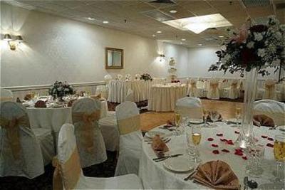 фото отеля Holiday Inn Cherry Hill
