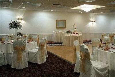 фото отеля Holiday Inn Cherry Hill