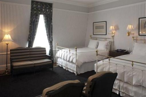 фото отеля The Tremont House A Wyndham Grand Hotel