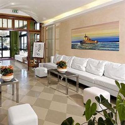 фото отеля Lungomare Hotel Cervia