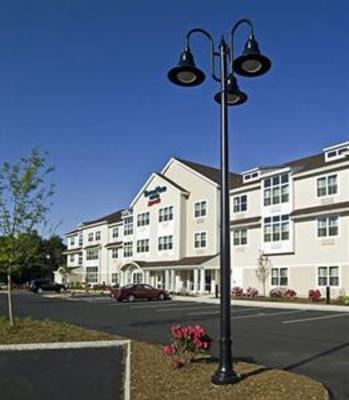 фото отеля TownePlace Suites Gilford